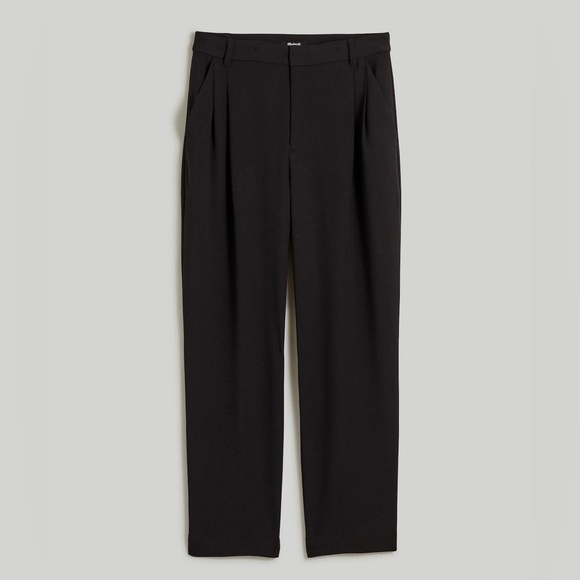 012/ madewell nl918 p10 Petite Pleated Tapered-Leg Pants in Easygoing Crepe - Picture 1 of 8